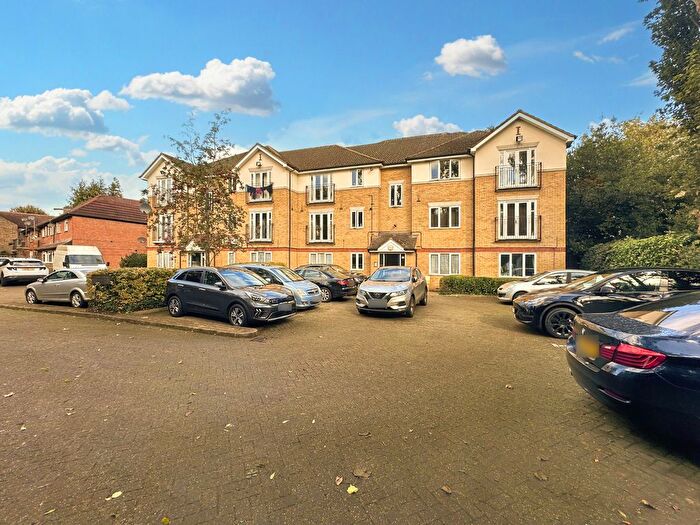 2 Bedroom Flat To Rent In Rectory Court, Station Road, West Drayton, Middlesex, UB7