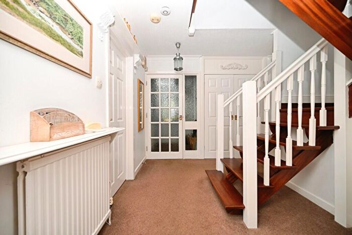 5 Bedroom Detached House For Sale In Critchley Drive, Dunchurch, Rugby, CV22