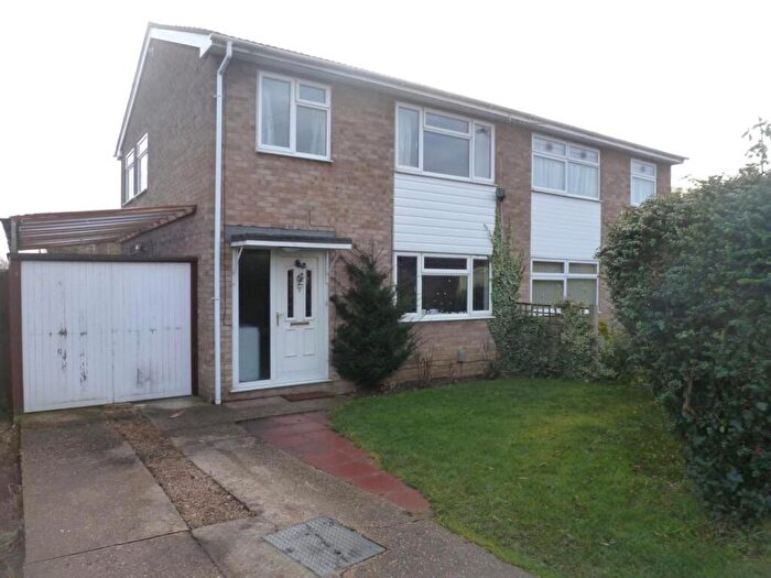 3 Bedroom House To Rent In Sallows, Fenstanton, PE28