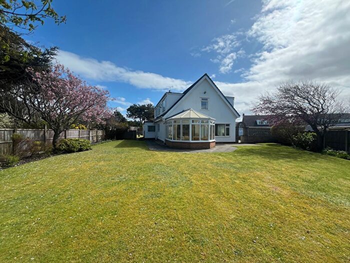 4 Bedroom Detached House For Sale In Ward Road, Blundellsands, L23