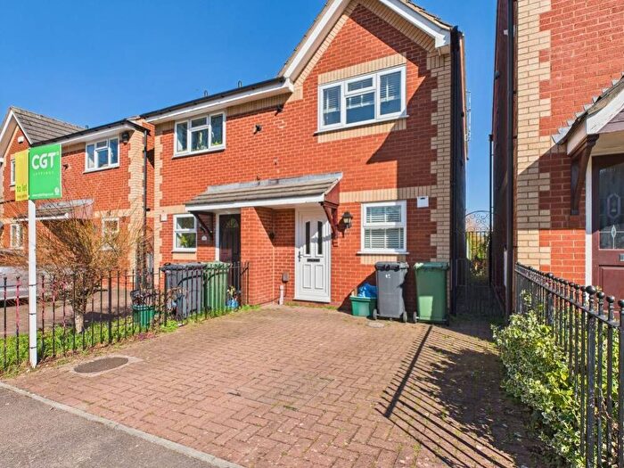 2 Bedroom Semi-Detached House To Rent In Michaelmas Court, Gloucester, GL1