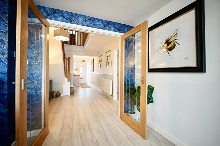 4 Bedroom Detached House For Sale In Greenway, Buckden, PE19