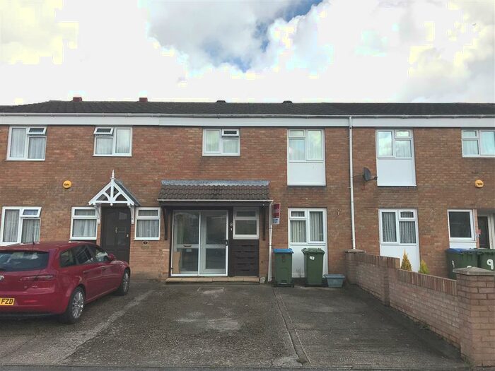 3 Bedroom House To Rent In Logan Close, Southampton, SO16