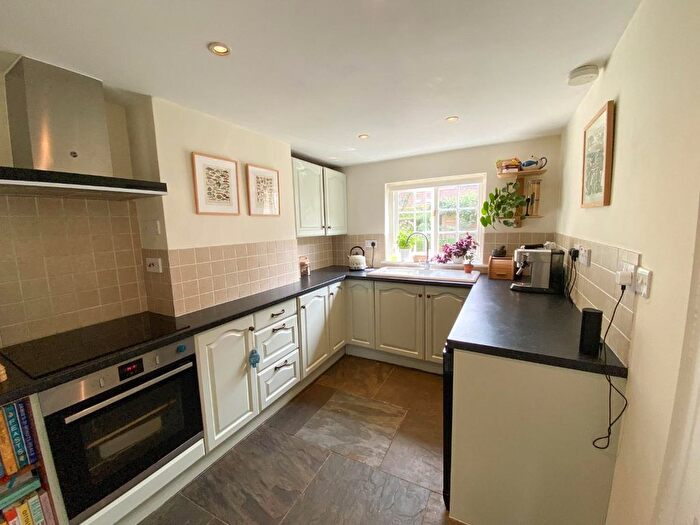 2 Bedroom Detached House For Sale In Long Lane, Fowlmere, Royston, SG8