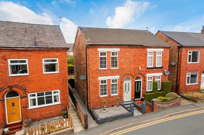 2 Bedroom End Of Terrace House For Sale In Lydyett Lane, Barnton, CW8