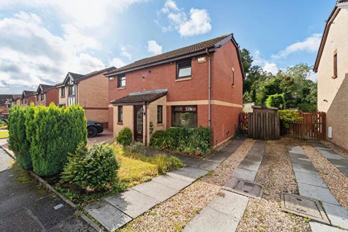 3 Bedroom Semi-Detached House For Sale In Norwood Terrace, Uddingston, G71