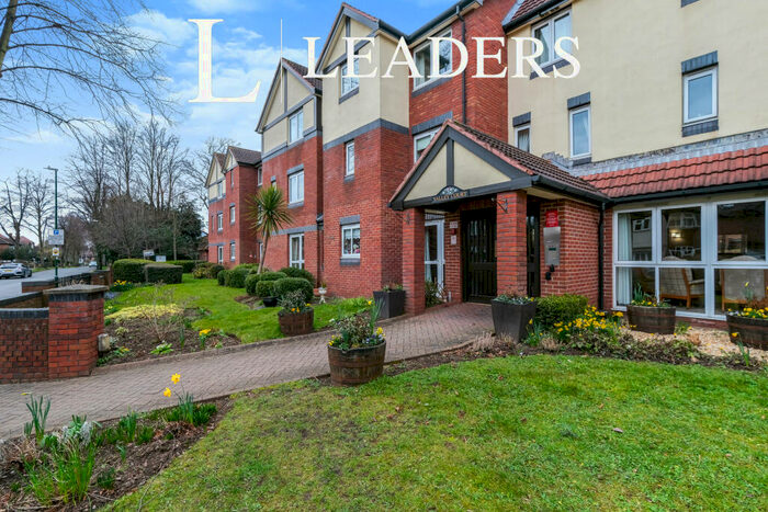 2 Bedroom Flat To Rent In Valley Court, NG5