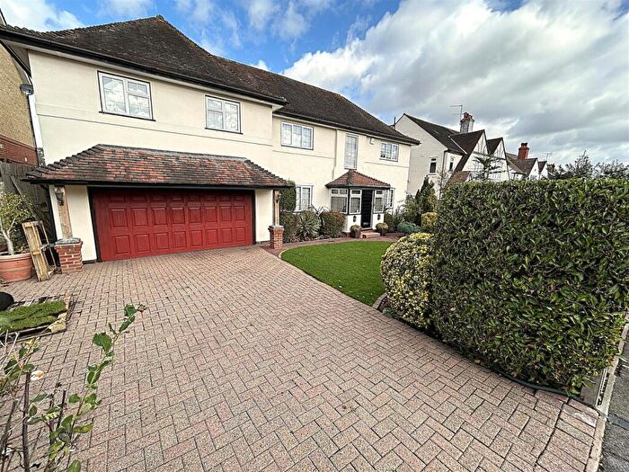 5 Bedroom Detached House For Sale In Cumberland Road, Bromley, BR2