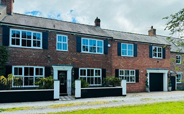 4 Bedroom Semi-Detached House For Sale In The Green, Stapleton, DL2