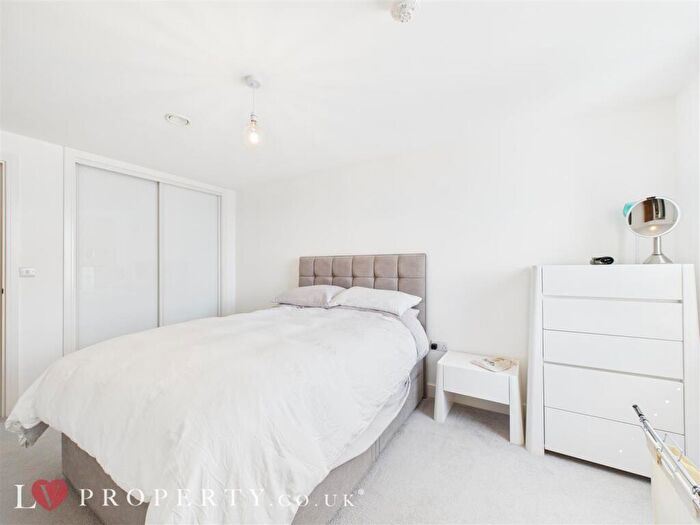 1 Bedroom Apartment For Sale In Holliday Street, Birmingham, B1