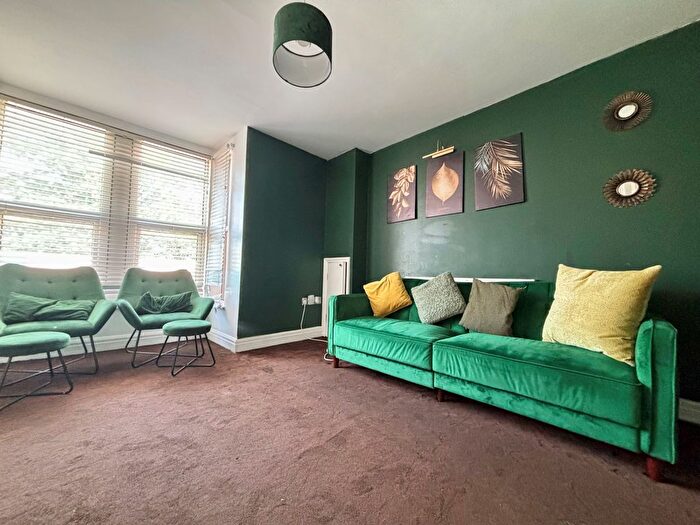 3 Bedroom Property To Rent In Balmoral Road, Gillingham, ME7