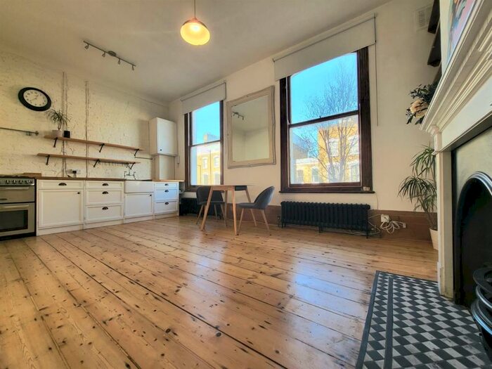 1 Bedroom Flat To Rent In Grosvenor Avenue, N5