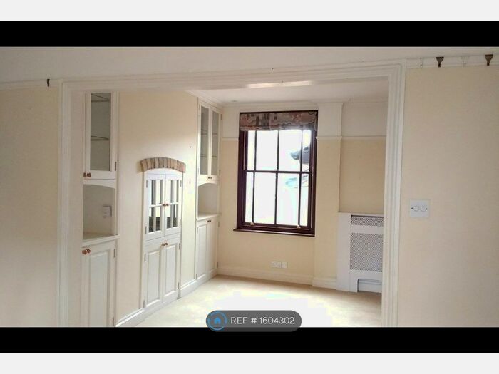 4 Bedroom Semi-Detached House To Rent In Victoria Rd, Woodbridge, IP12