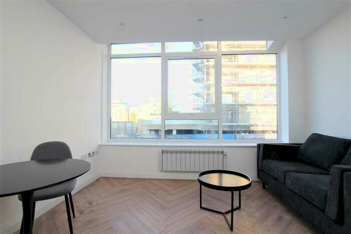 1 Bedroom Flat To Rent In Bains Apartments, High Road, Ilford, Essex, IG3