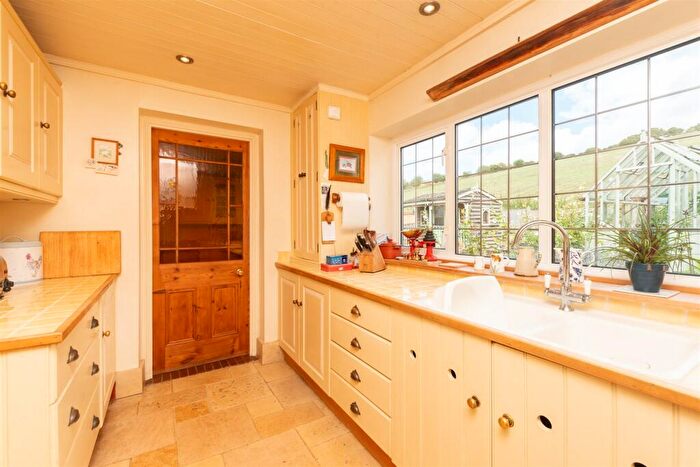 4 Bedroom Detached House For Sale In Maplescombe Lane, Farningham, Kent, DA4