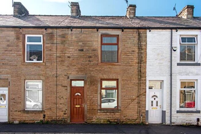 3 Bedroom Terraced House To Rent In Snowden Street, Burnley, BB12