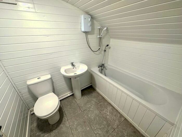 1 Bedroom Apartment To Rent In Station Road, Langley Mill, Nottingham, NG16