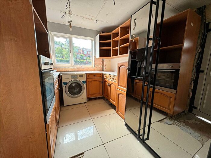 1 Bedroom Flat For Sale In Chestnut Close, Cannock, Staffordshire, WS11