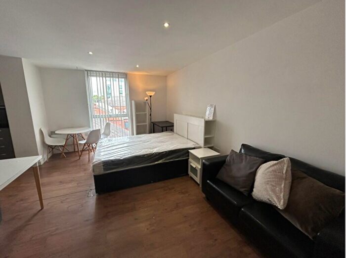 Studio To Rent In Huntingdon Street, Nottingham, Nottinghamshire, NG1