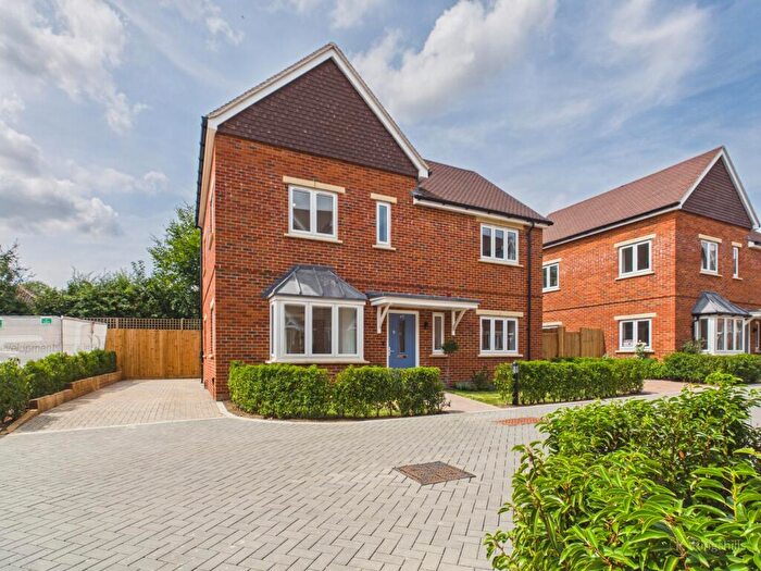 4 Bedroom Detached House For Sale In The Clover, Jubilee Mews, Downley, HP13
