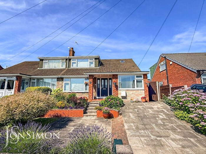 3 Bedroom Semi-Detached House For Sale In Balmoral Close, Greenmount, Bury, BL8