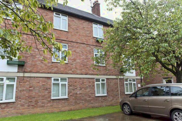 1 Bedroom Flat To Rent In Fossway, York, YO31