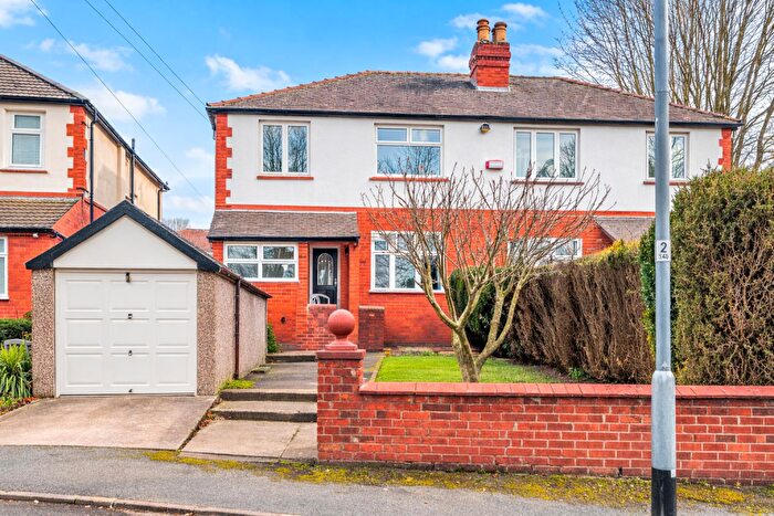3 Bedroom Semi Detached House For Sale In Westfield Avenue, Leeds, LS12