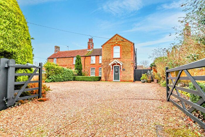4 Bedroom Cottage For Sale In Heath Road, Dersingham, King's Lynn, Norfolk, PE31