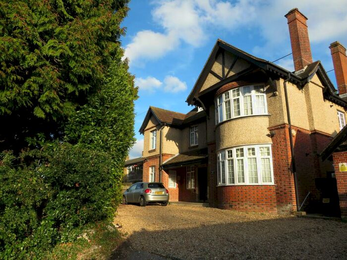 Studio To Rent In Midanbury Lane, Southampton, SO18