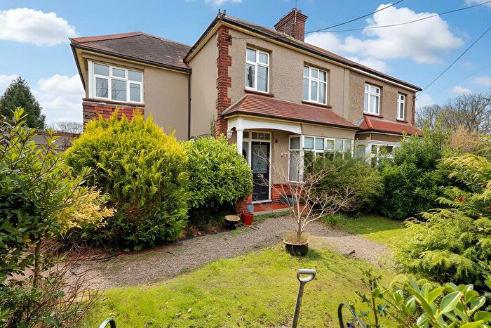 4 Bedroom Semi Detached House For Sale In Eastern Road, Rayleigh, Essex, SS6