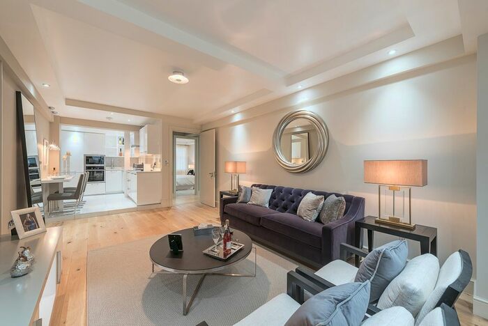 2 Bedroom Flat To Rent In Wigmore Street, London, W1U