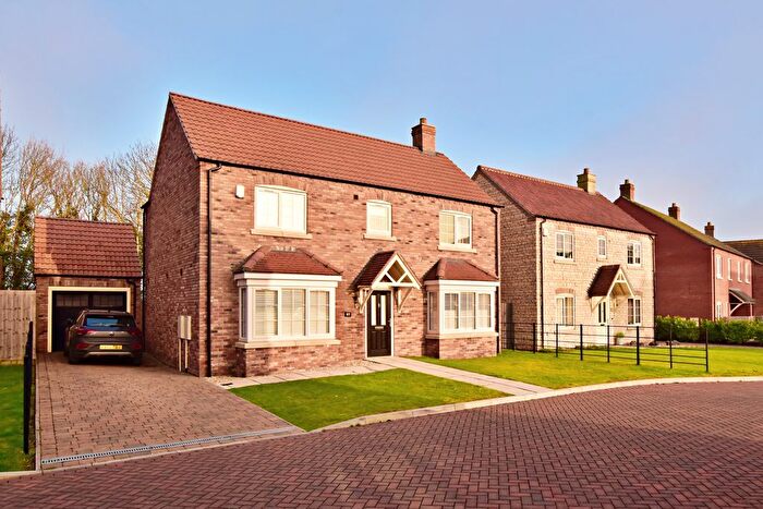 4 Bedroom Detached House For Sale In Top Farm Avenue, Navenby, Lincoln, LN5