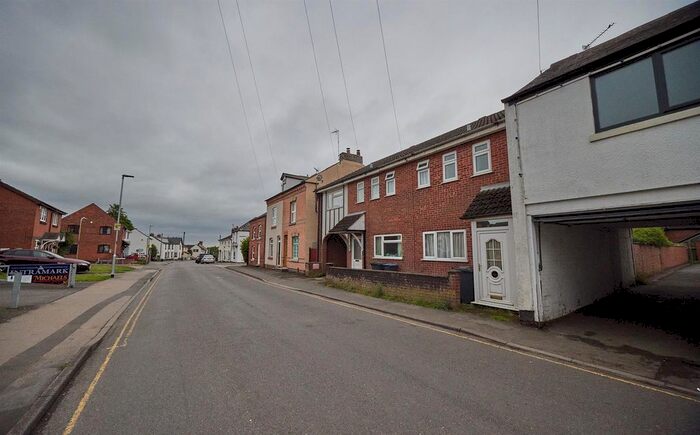 1 Bedroom Property To Rent In Windsor Street, Burbage, Leicestershire, LE10