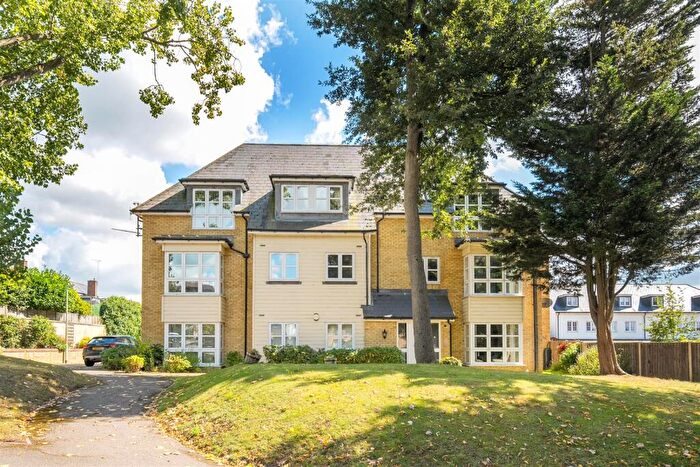 2 Bedroom Apartment To Rent In Frigenti Place, Maidstone, ME14