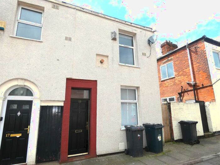 2 Bedroom House To Rent In Caroline Street, Preston, PR1