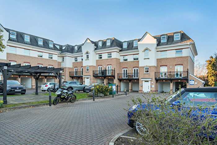 2 Bedroom Apartment To Rent In Prospect Place, Hipley Street, Woking, GU22