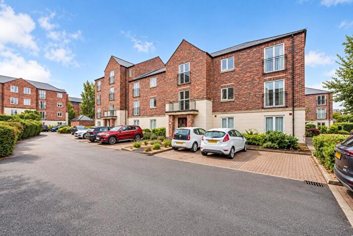 2 Bedroom Flat For Sale In Elvington Terrace, York, YO10