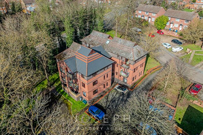 2 Bedroom Flat For Sale In Acer Grove, Woodlands Acer Grove, IP8