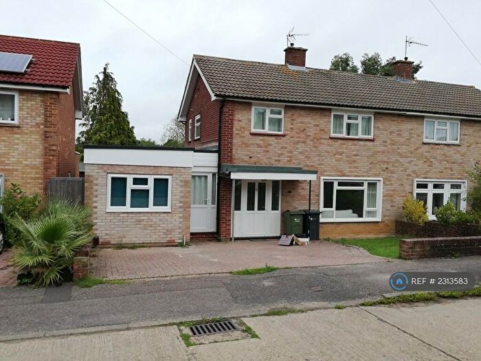 6 Bedroom Semi-Detached House To Rent In Blackwell Avenue, Guildford, GU2