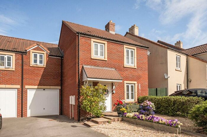 4 Bedroom Link Detached House For Sale In Greville Road, Clutton, Bristol, BS39