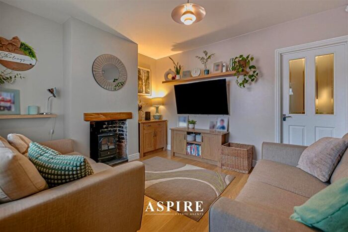 3 Bedroom Terraced House For Sale In Grove Road, Stanford-Le-Hope, SS17