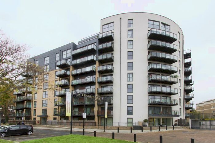 2 Bedroom Apartment To Rent In Hotspur Street, London, SE11