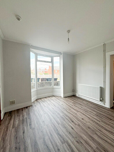 3 Bedroom End Of Terrace House To Rent In Boultham Avenue, Lincoln, LN5