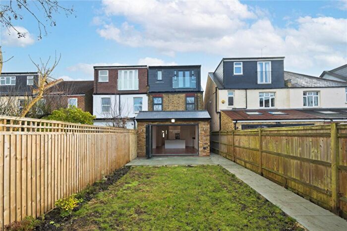 4 Bedroom Semi-Detached House To Rent In Gloucester Road, Kingston Upon Thames, Surrey, KT1