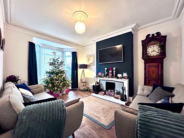 2 Bedroom Terraced House For Sale In Kidsbury Road, Bridgwater, TA6