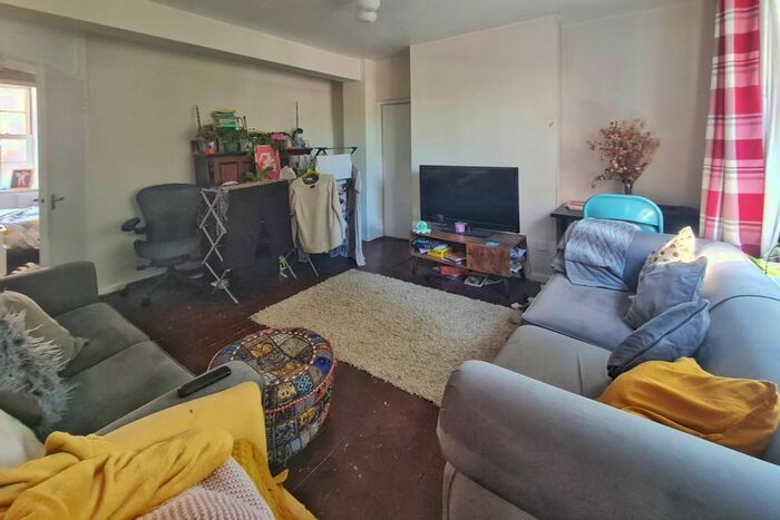 4 Bedroom Flat To Rent In Long Meadow, Torriano Avenue, London, Camden, NW5