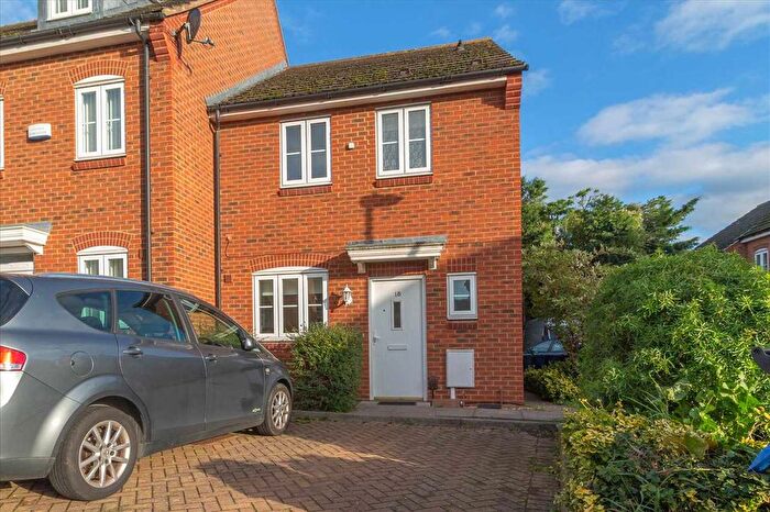 3 Bedroom End Of Terrace House To Rent In Coles Close, Burton Latimer, NN15