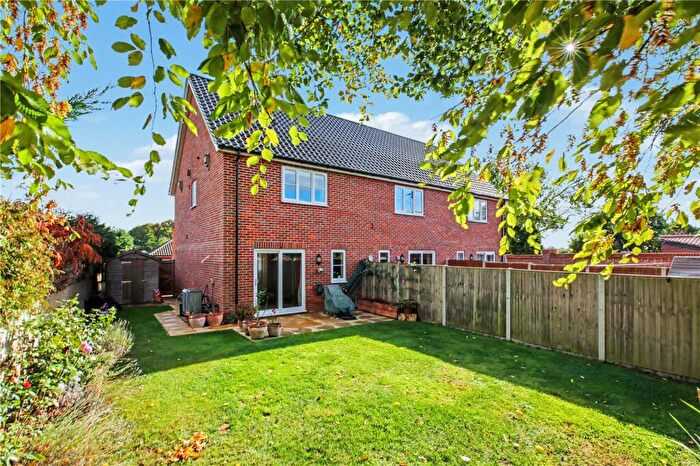 2 Bedroom End Of Terrace House For Sale In Church Farm Close, Bramerton, Norwich, Norfolk, NR14