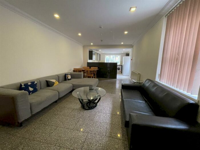 8 Bedroom Terraced House To Rent In Woodville Road, Cardiff, CF24