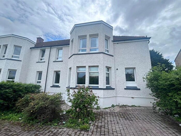 3 Bedroom Flat To Rent In Townhead Road, Coatbridge, ML5